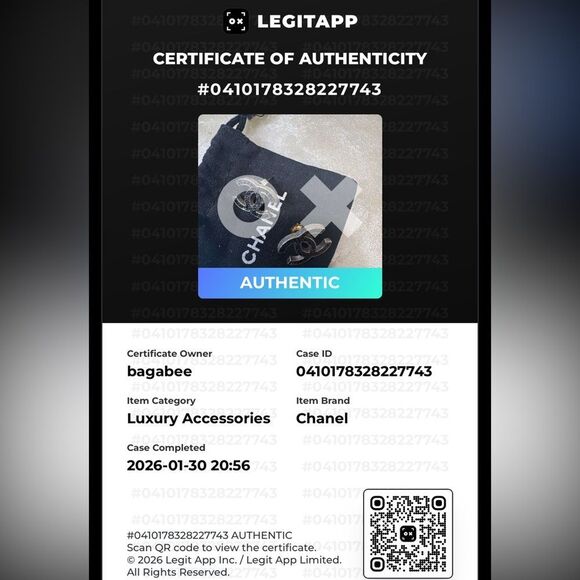 Chanel CC Enamel Glitter Silver Tone Stud Earrings - Picture 10 of 10